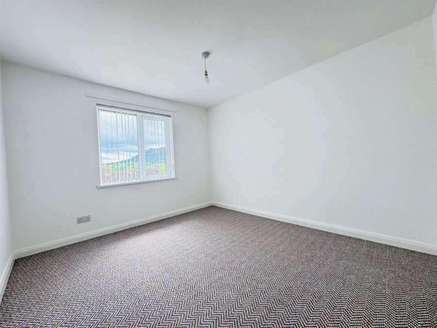32 Inniscarn Drive
