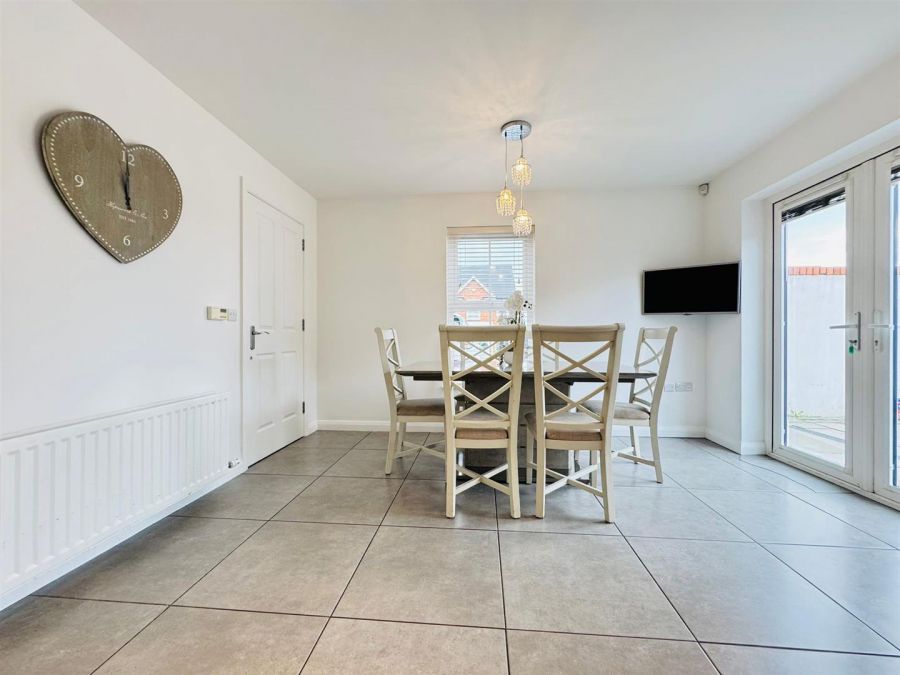 1 Foxton Park