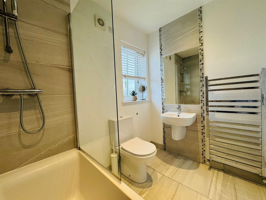 1 Foxton Park