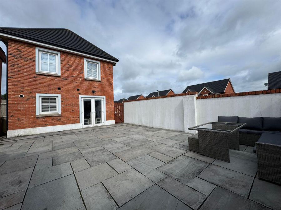 1 Foxton Park