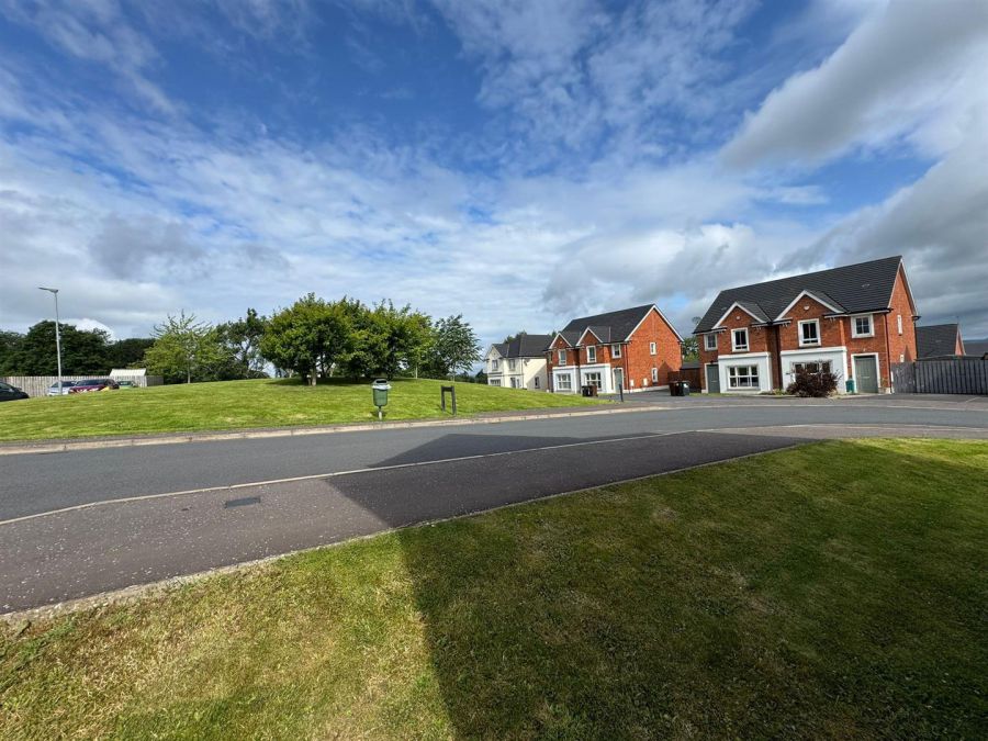 1 Foxton Park