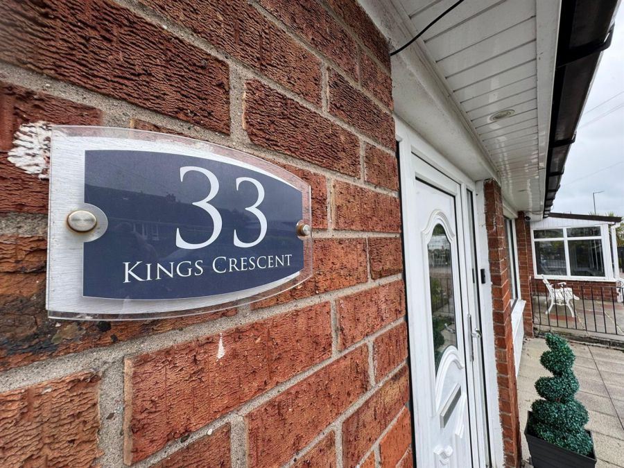 33 Kings Crescent