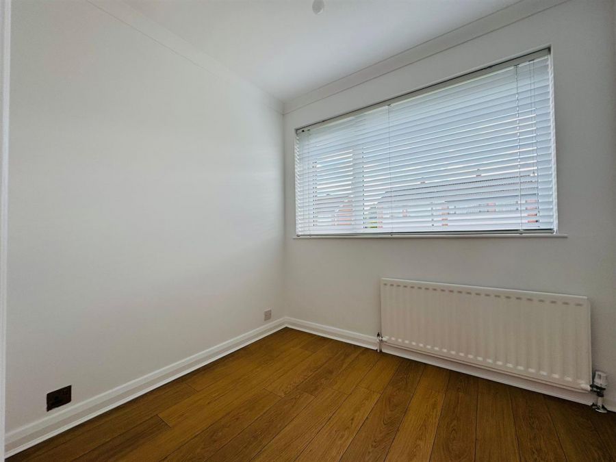 13 Fairhill Drive