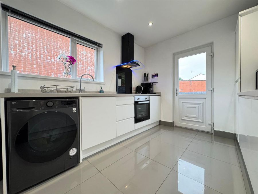 6 Graymount Road