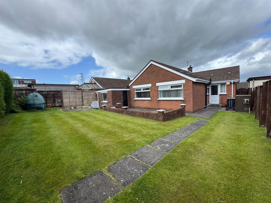 7 Beverley Avenue
