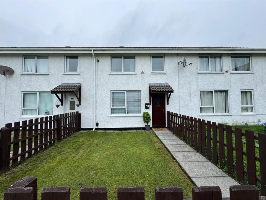 13 Rathfern Way