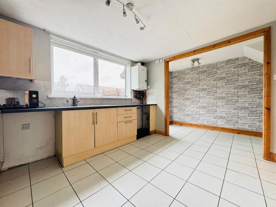 13 Rathfern Way