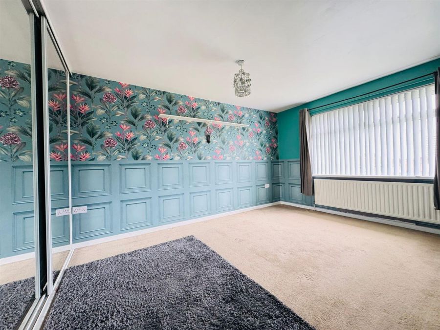 281 Derrycoole Way