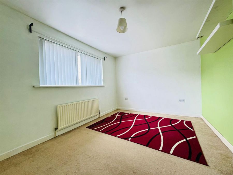 281 Derrycoole Way