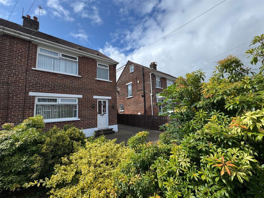 13 Derrymore Avenue