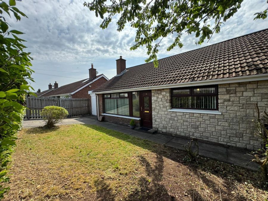 33 Liscoole Park