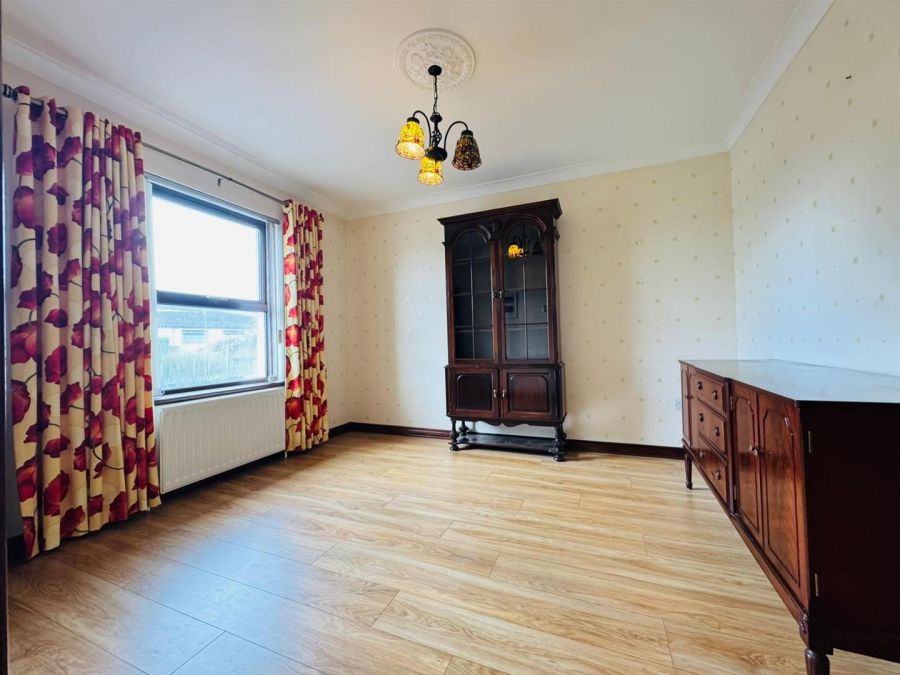 92 Ballyeaston Road