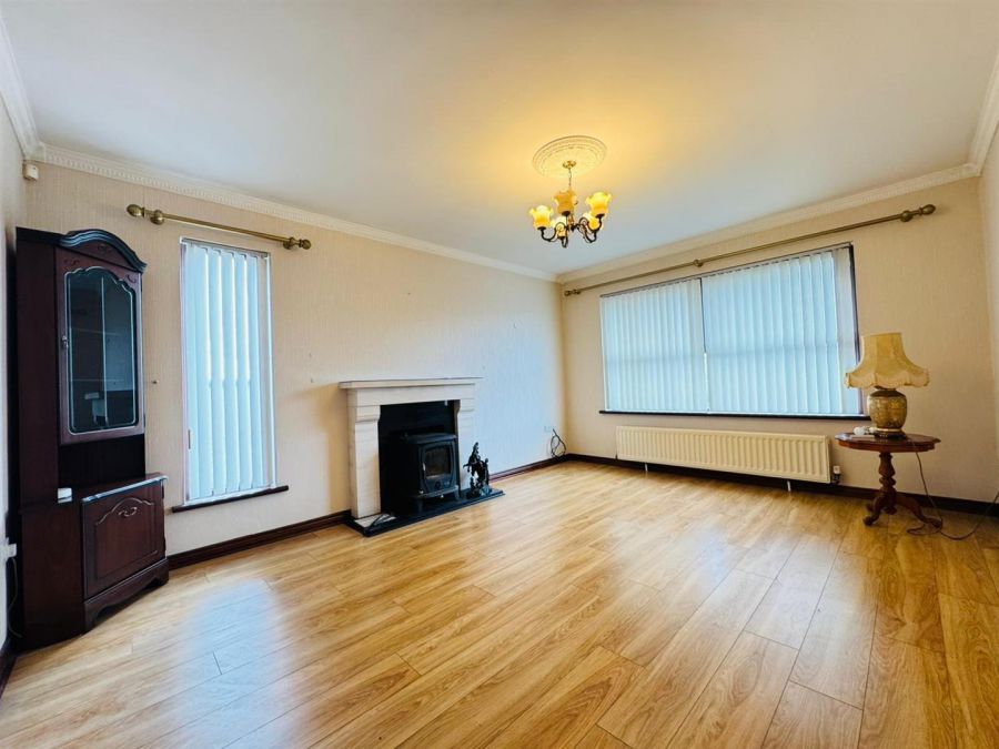 92 Ballyeaston Road