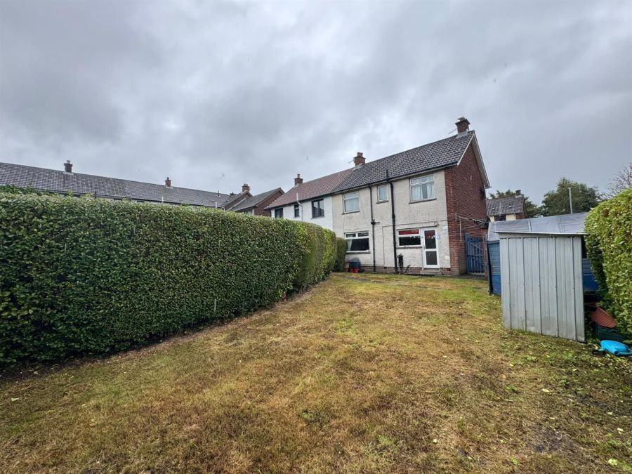 21 Derry Hill