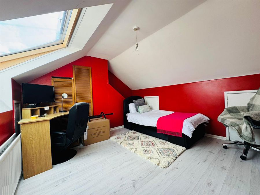 35 Elmfield Road