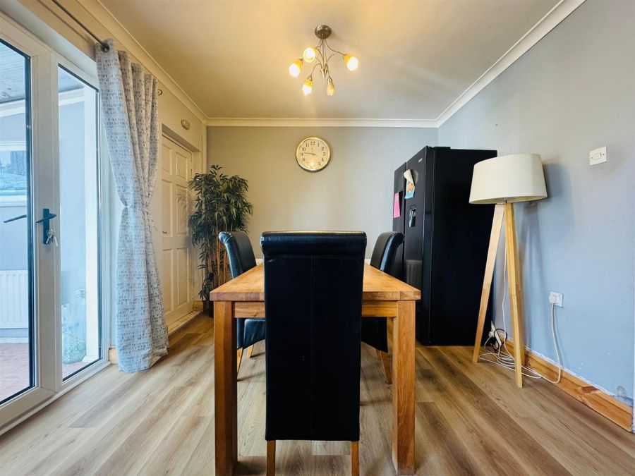 35 Elmfield Road