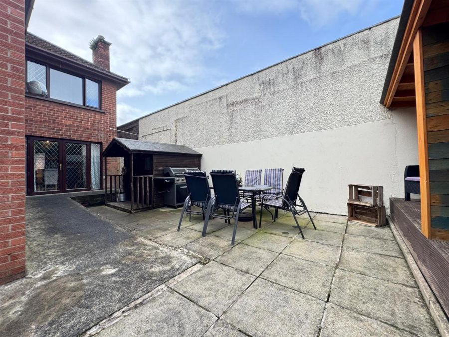 127 Whitewell Road