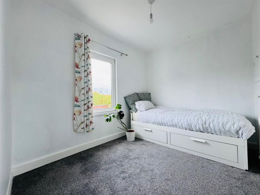6 Fernagh Drive