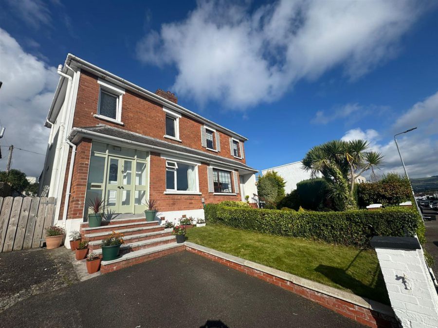 6 Fernagh Drive