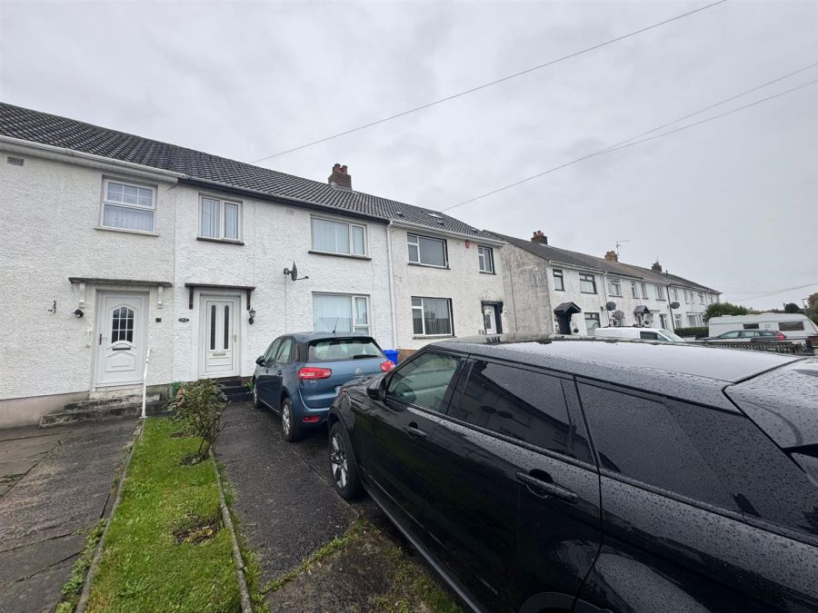12 Garden Village