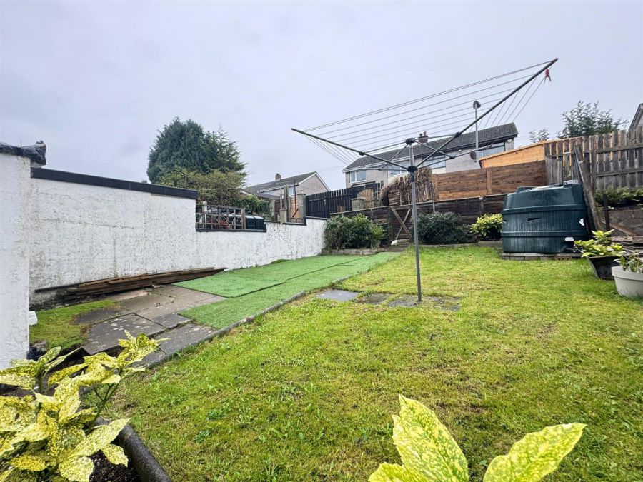 12 Garden Village