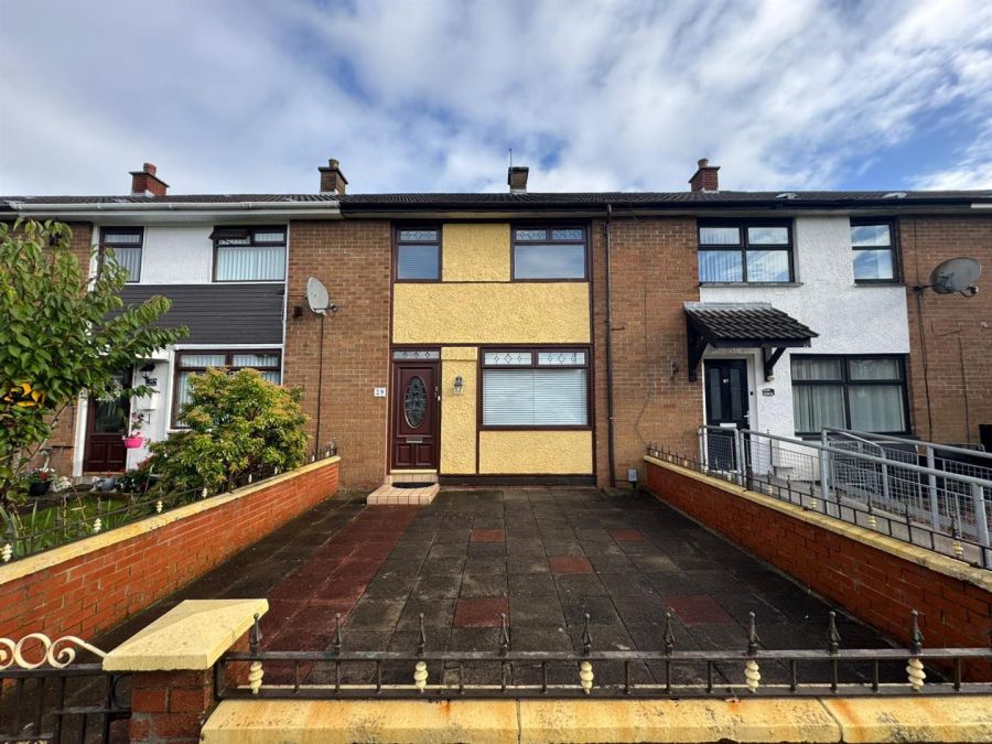 29 Hollybank Drive