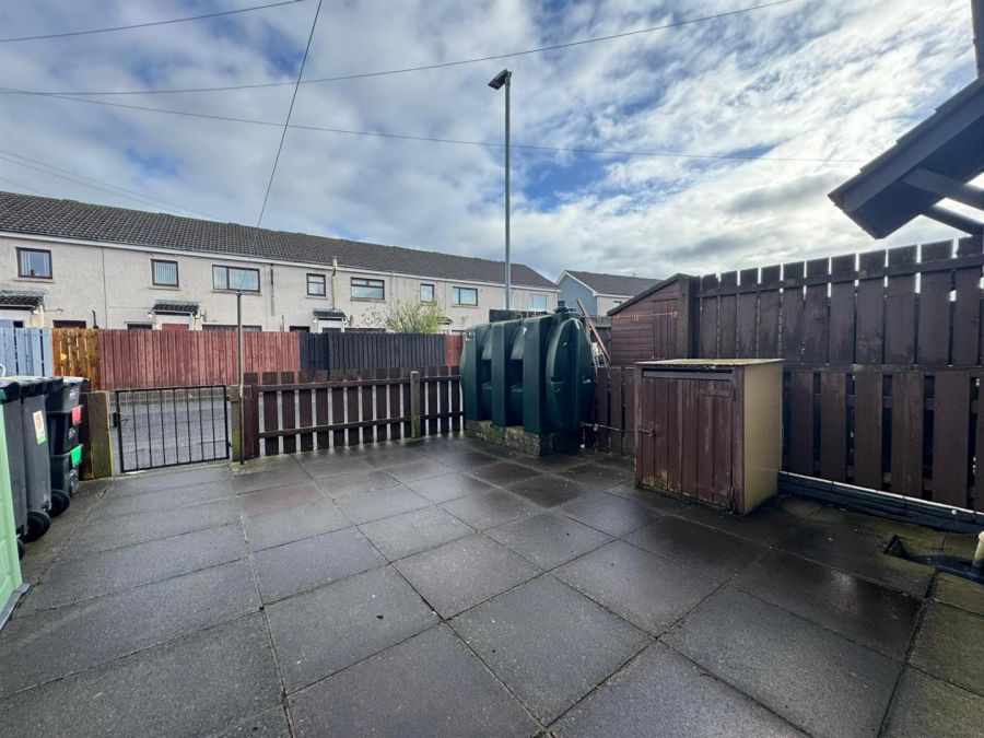 29 Hollybank Drive