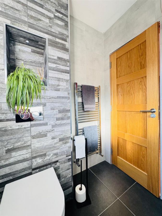 21 Ravelston Crescent