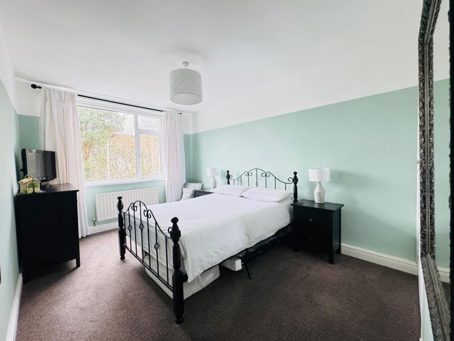 87 Merville Garden Village