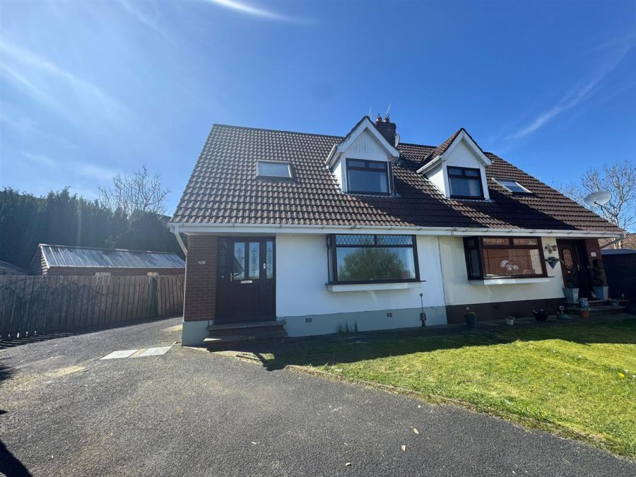 20 Hollybrook Crescent