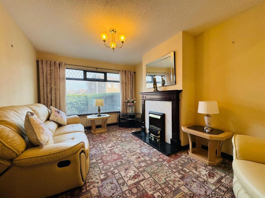 8 Ballyhenry Gardens