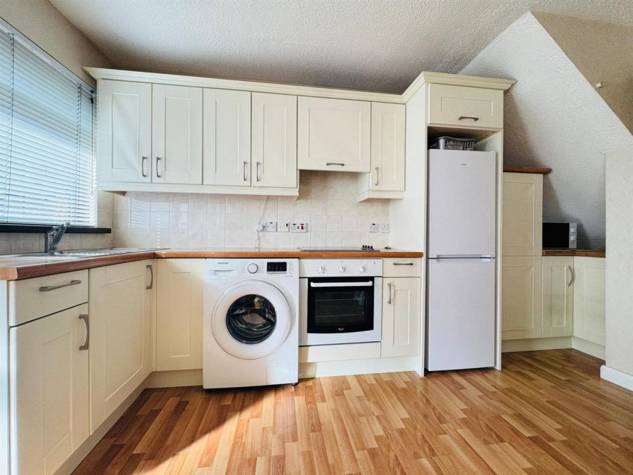 8 Ballyhenry Gardens