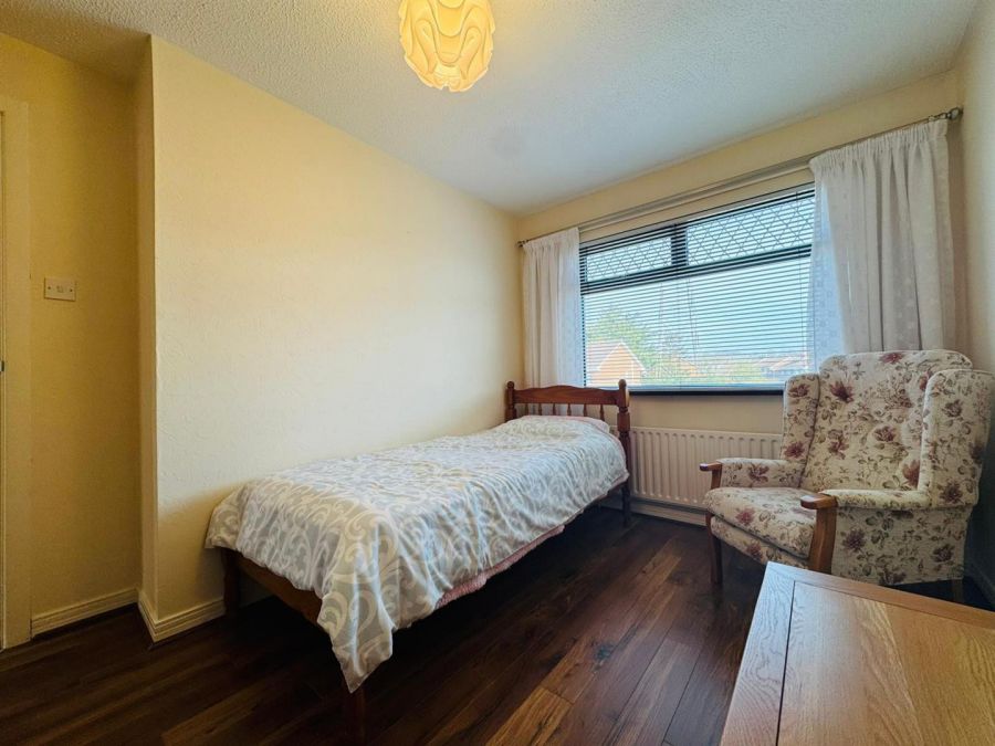 8 Ballyhenry Gardens