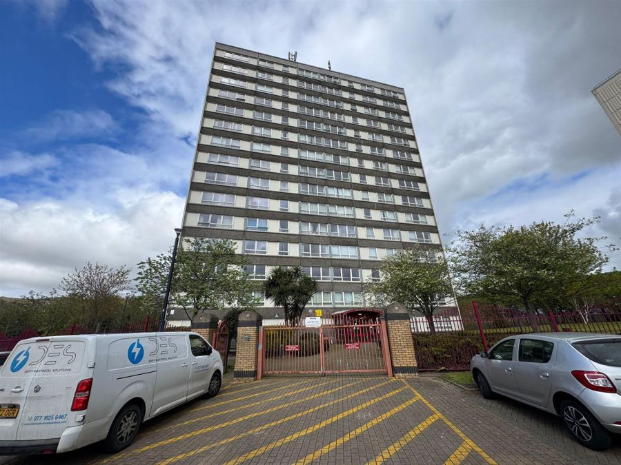 3C Abbotscoole Houses Rosslea Way