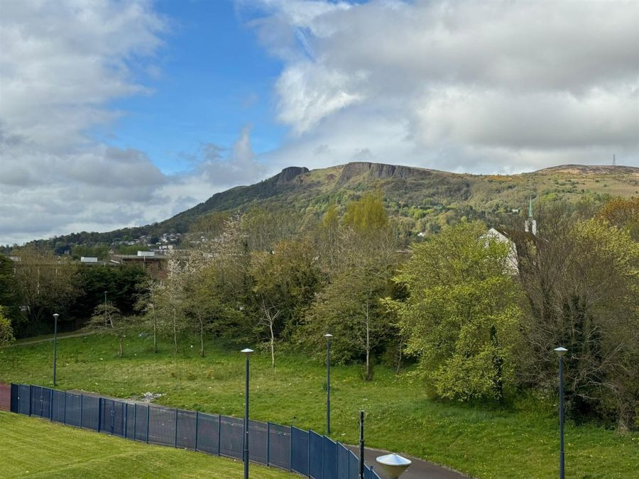 3C Abbotscoole Houses Rosslea Way