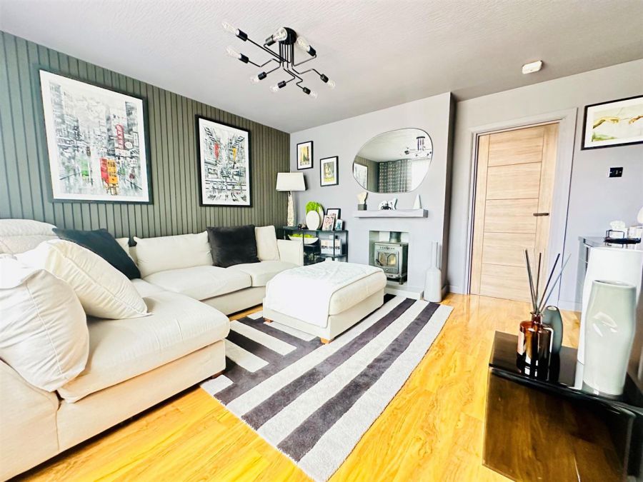11 Ballyfore Avenue