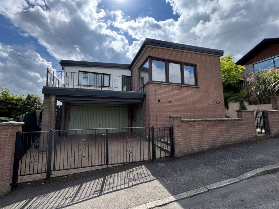 Cloud House, 1A Bellevue Park