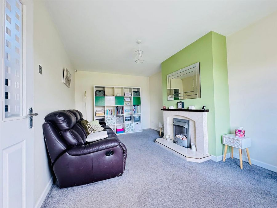 17 Bleach Green Court