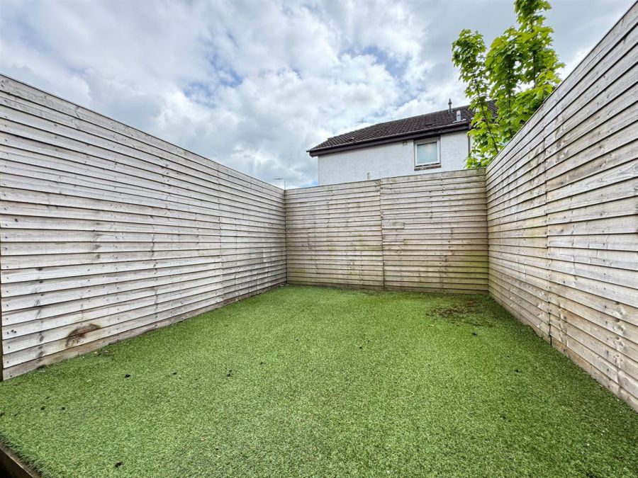 42 Mulderg Drive