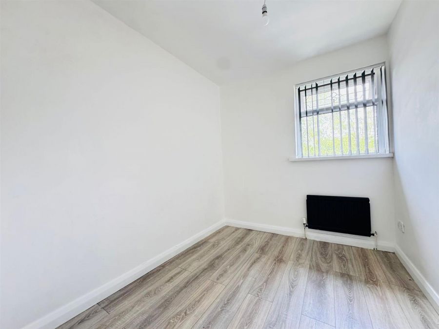 42 Mulderg Drive