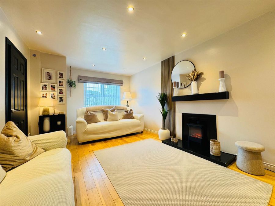 57 Braden Glen