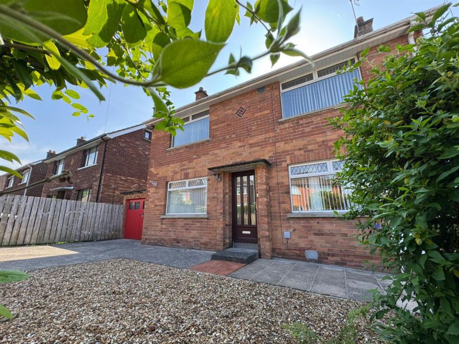 26 Abbey Crescent