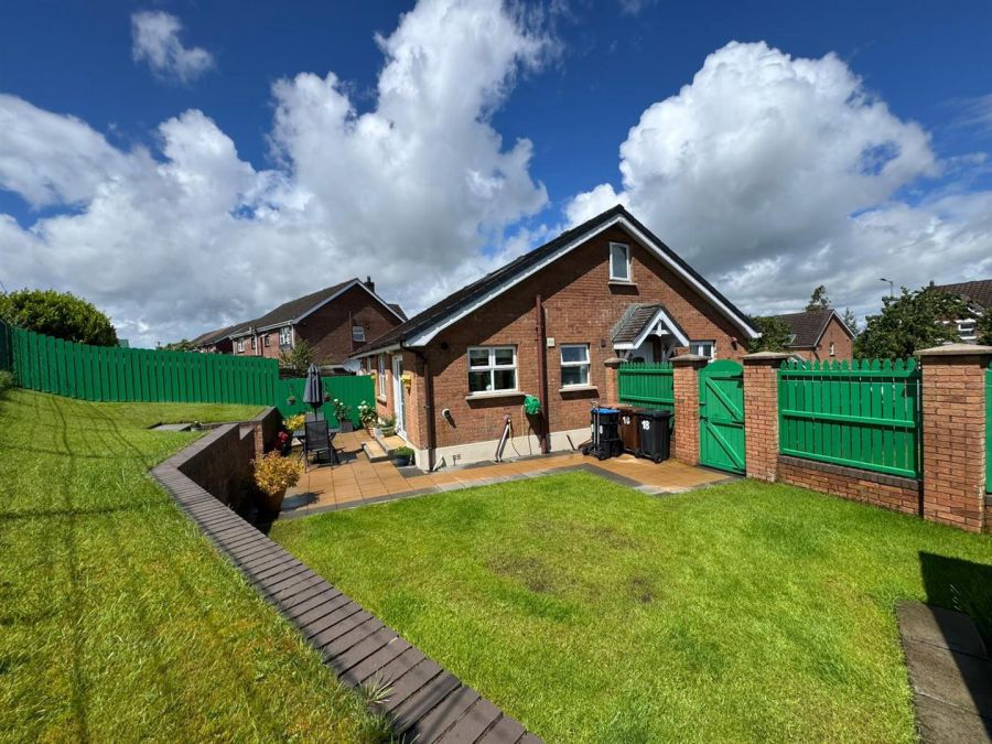 18 Mayfield Road