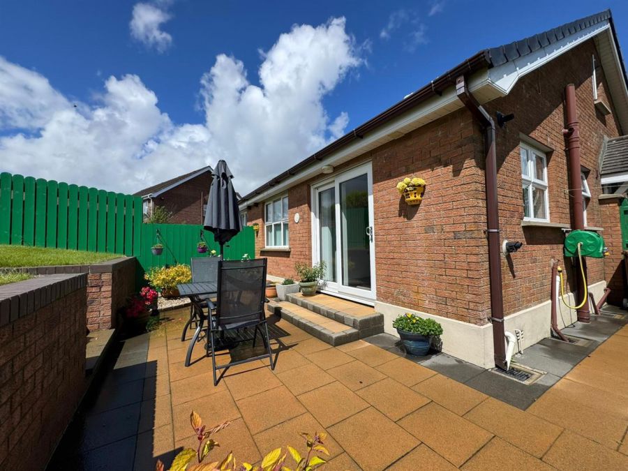 18 Mayfield Road