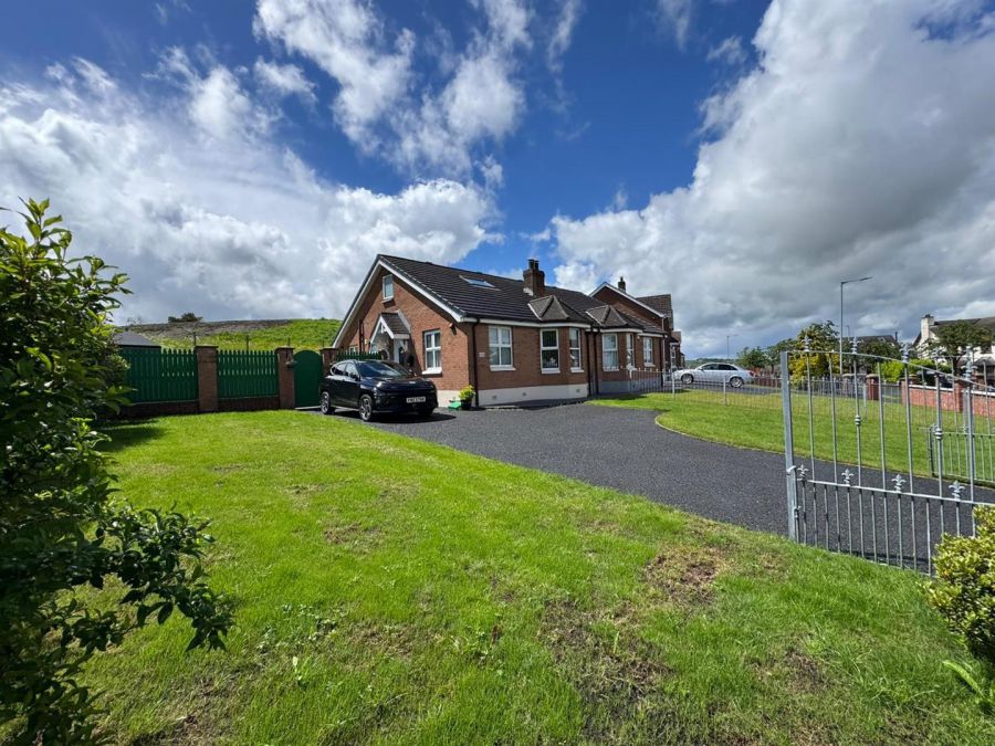 18 Mayfield Road