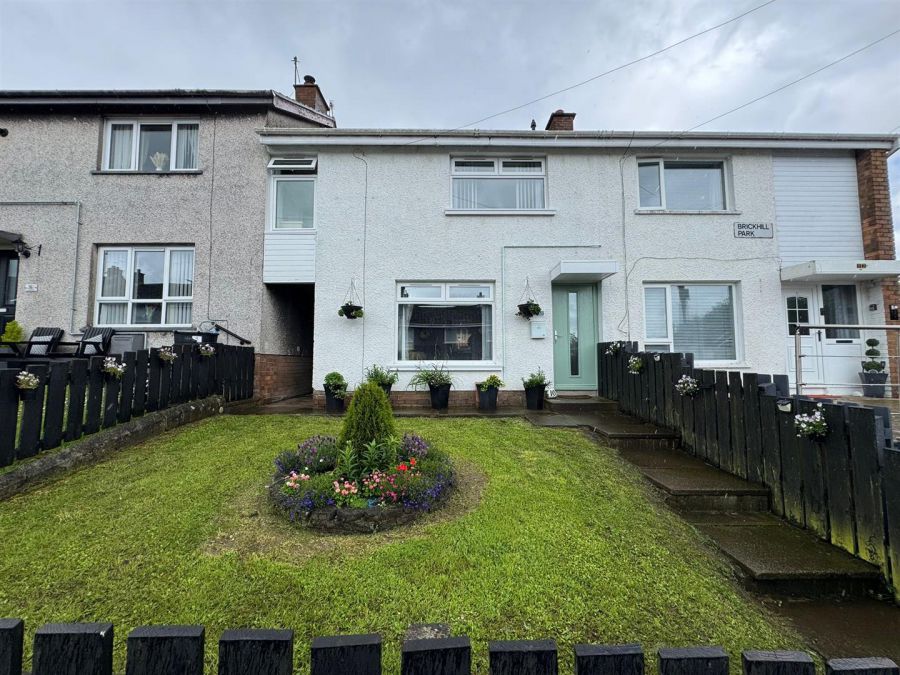 10 Brickhill Park