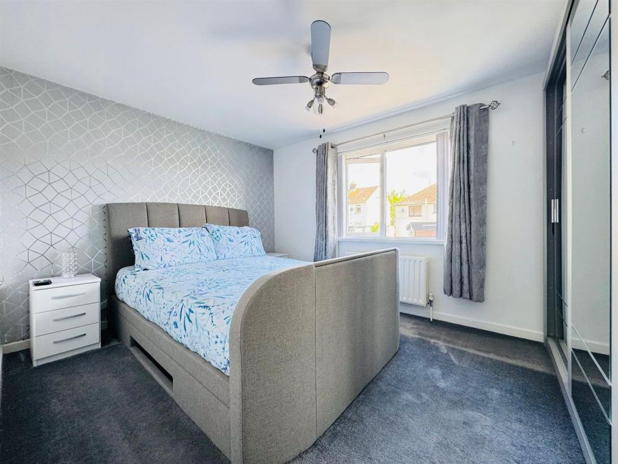 24 Ardgart Place