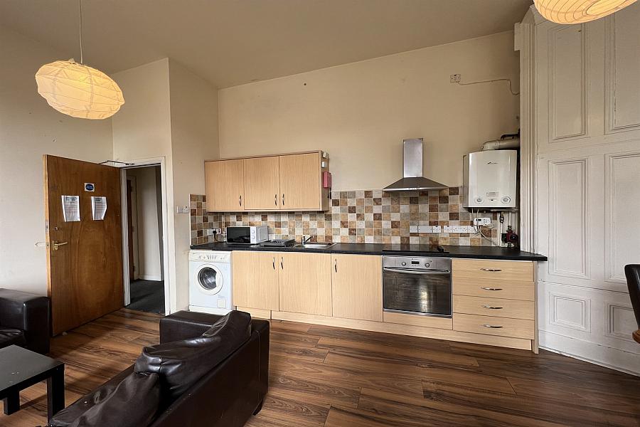 2, 74 University Street, Belfast