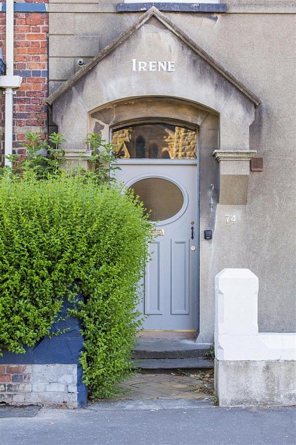 2, 74 University Street, Belfast