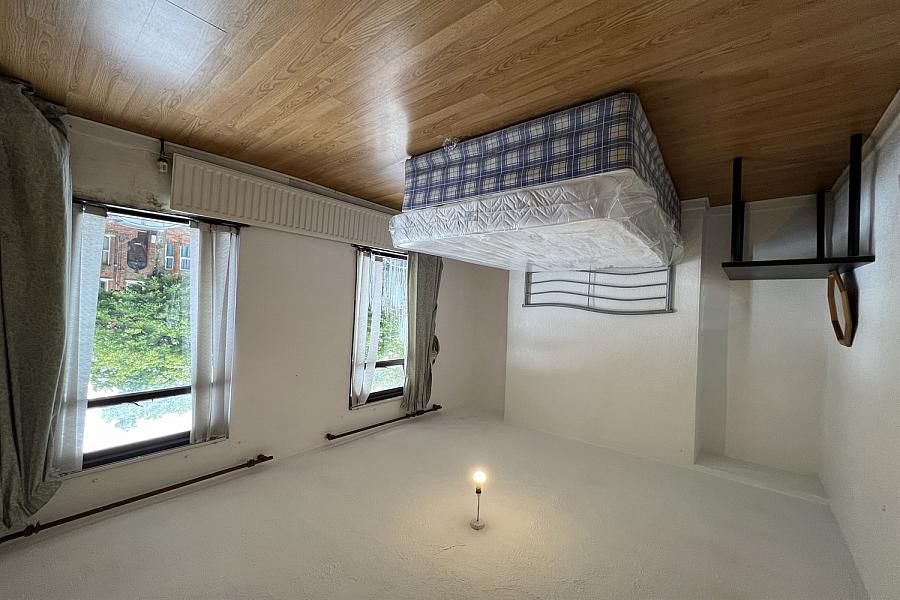 103 University Avenue